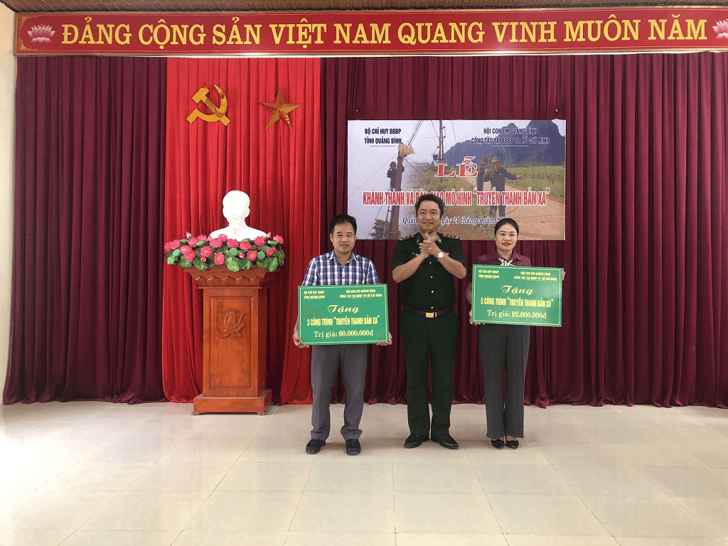 Đồn Biên phòng Cà Xèng tổ chức Lễ khánh thành và bàn giao mô hình "Truyền thanh bản xa"