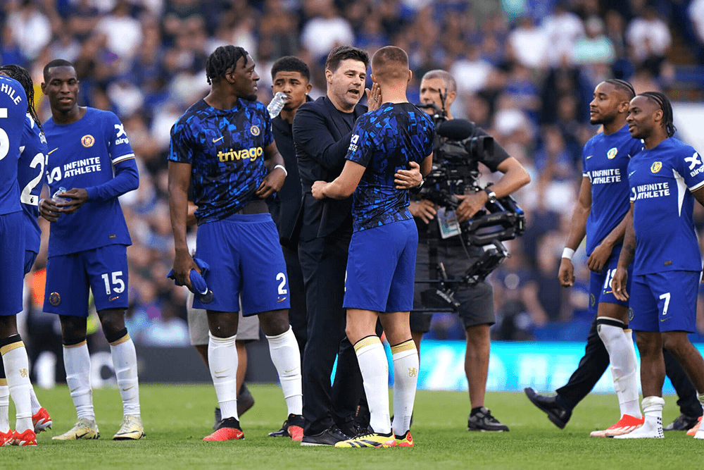 Khi Pochettino không có chìa khóa phòng thay đồ