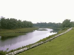Khổ như dân vùng hành lang thoát lũ