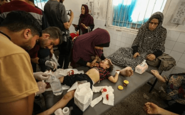 Tấn công UAV vào trường học được dùng làm nơi trú ẩn ở Gaza, nhiều người thiệt mạng