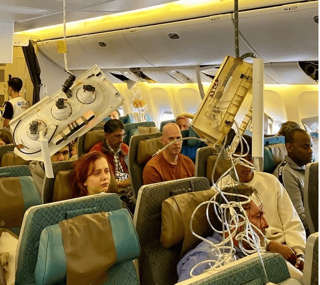 Máy bay Qatar gặp nhiễu động, nhiều người bị thương