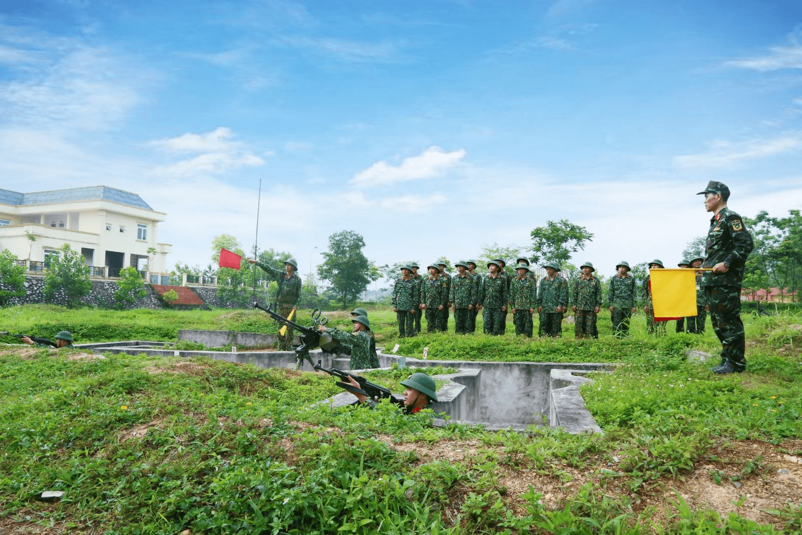 Trường Quân sự Bộ tư lệnh Thủ đô Hà Nội: Thi đua dạy thực chất, học thực chất
