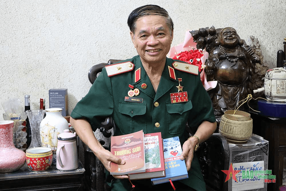 Thiếu tướng, Anh hùng LLVT nhân dân Hoàng Kiền: Vị tướng gắn liền với những con đường huyền thoại