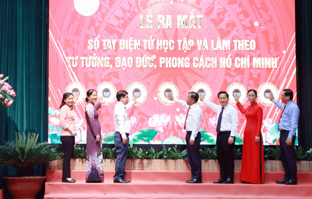 Học và làm theo Bác cần thấm sâu, lan tỏa thiết thực