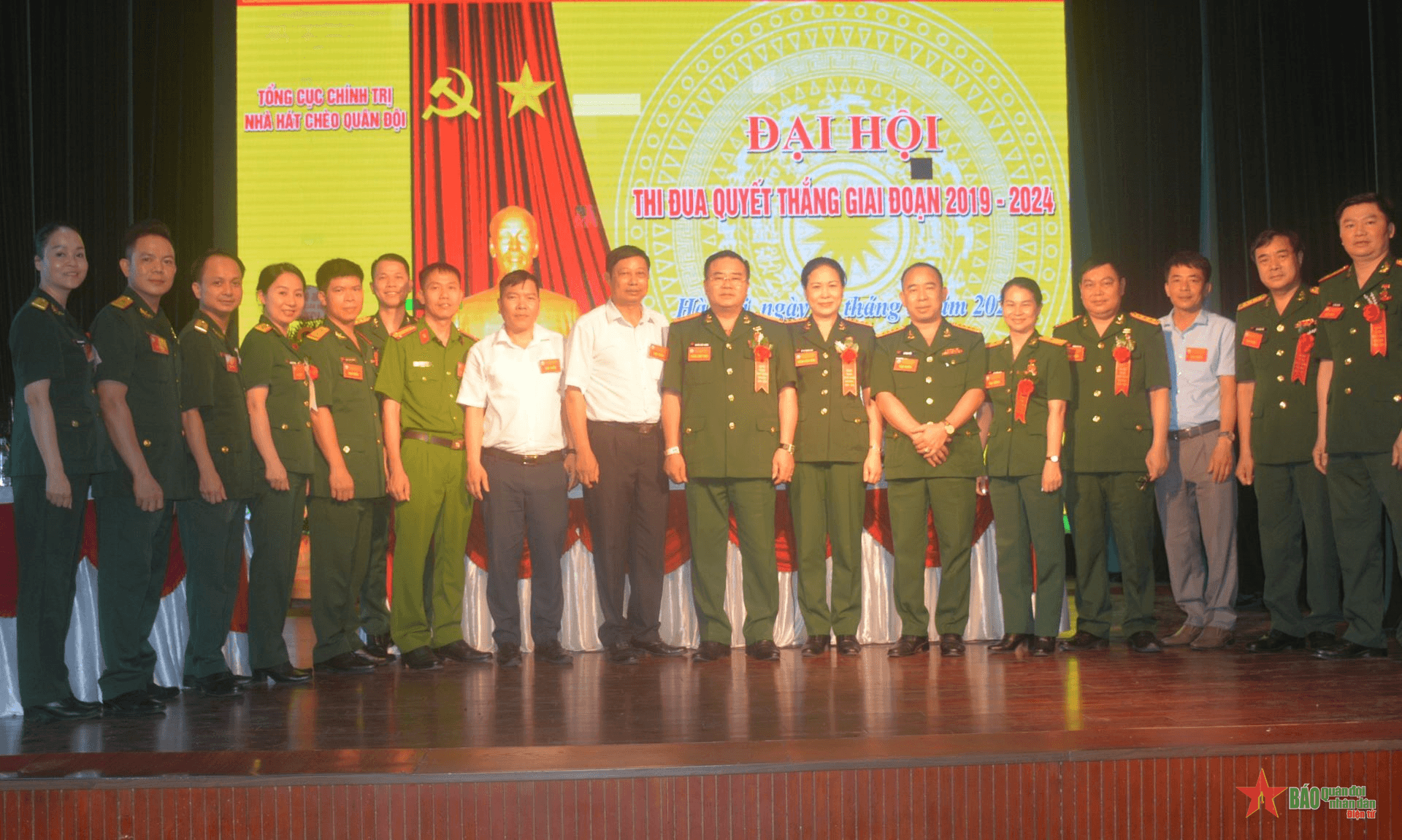 Nhà hát Chèo Quân đội đạt nhiều thành tích trong Phong trào Thi đua Quyết thắng