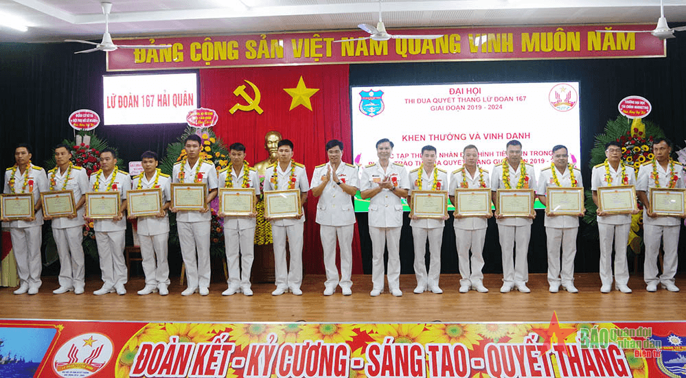 Lữ đoàn 167 đạt nhiều thành tích trong phong trào thi đua
