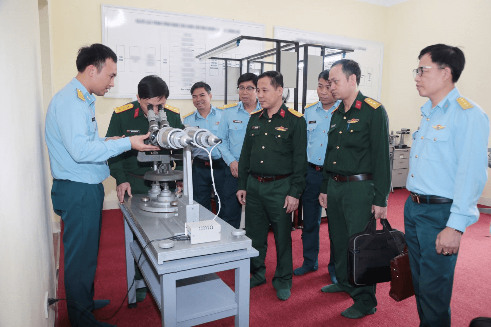 Tạo động lực sáng tạo cho kỹ sư trẻ