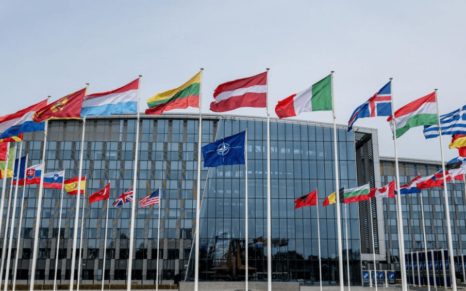 NATO cảnh báo kịch bản kích hoạt Điều 5 về phòng thủ tập thể