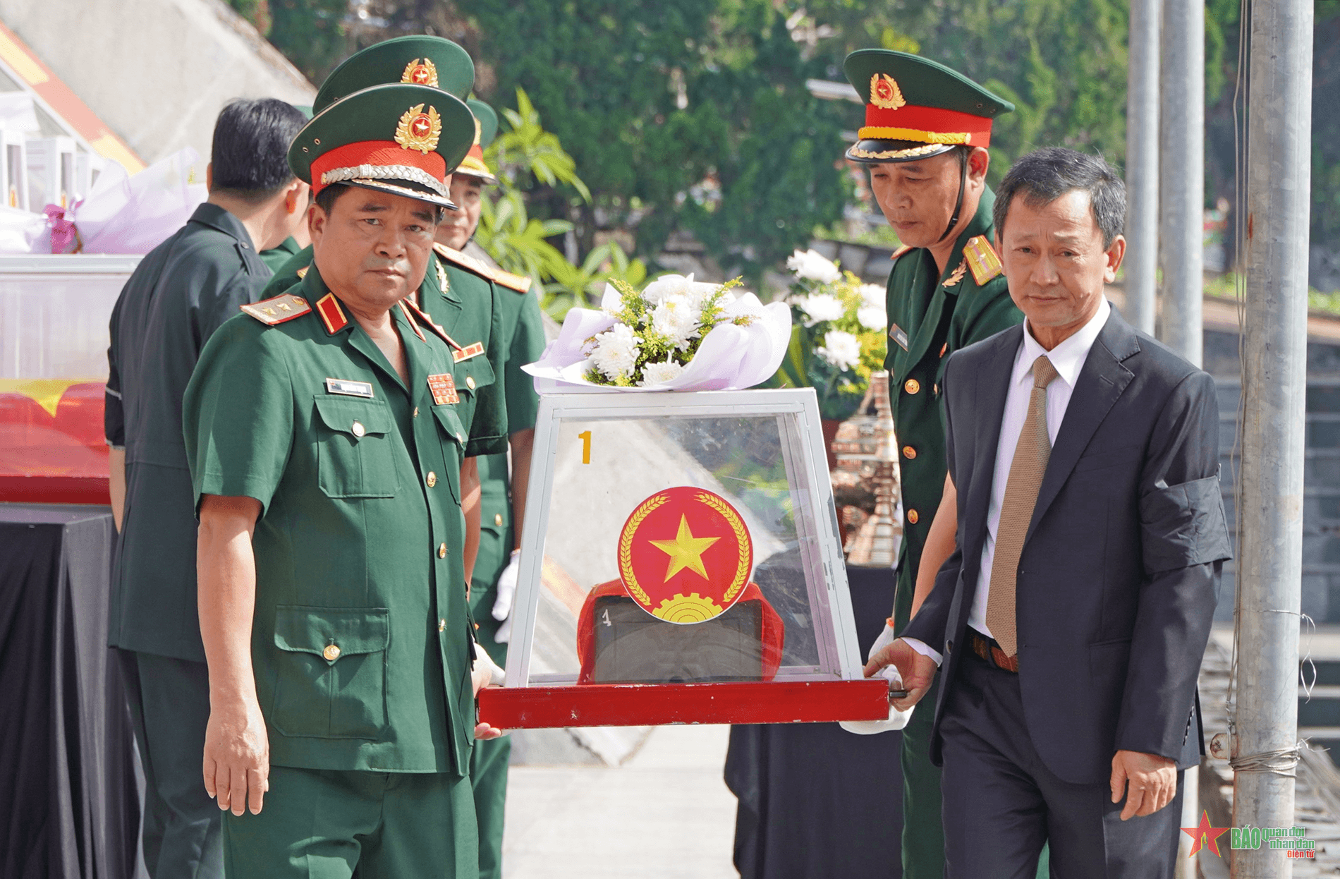 Tỉnh Kon Tum: Tổ chức lễ viếng, truy điệu và an táng 15 liệt sĩ hy sinh tại Lào và Campuchia