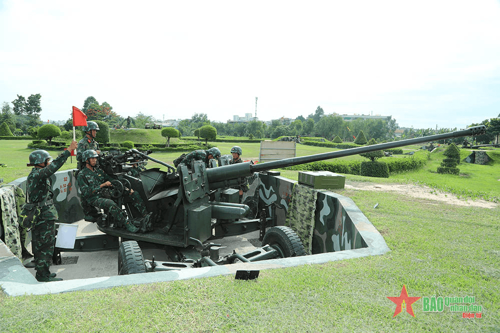 Bộ Tổng Tham mưu kiểm tra Lữ đoàn 71 (Quân đoàn 4)