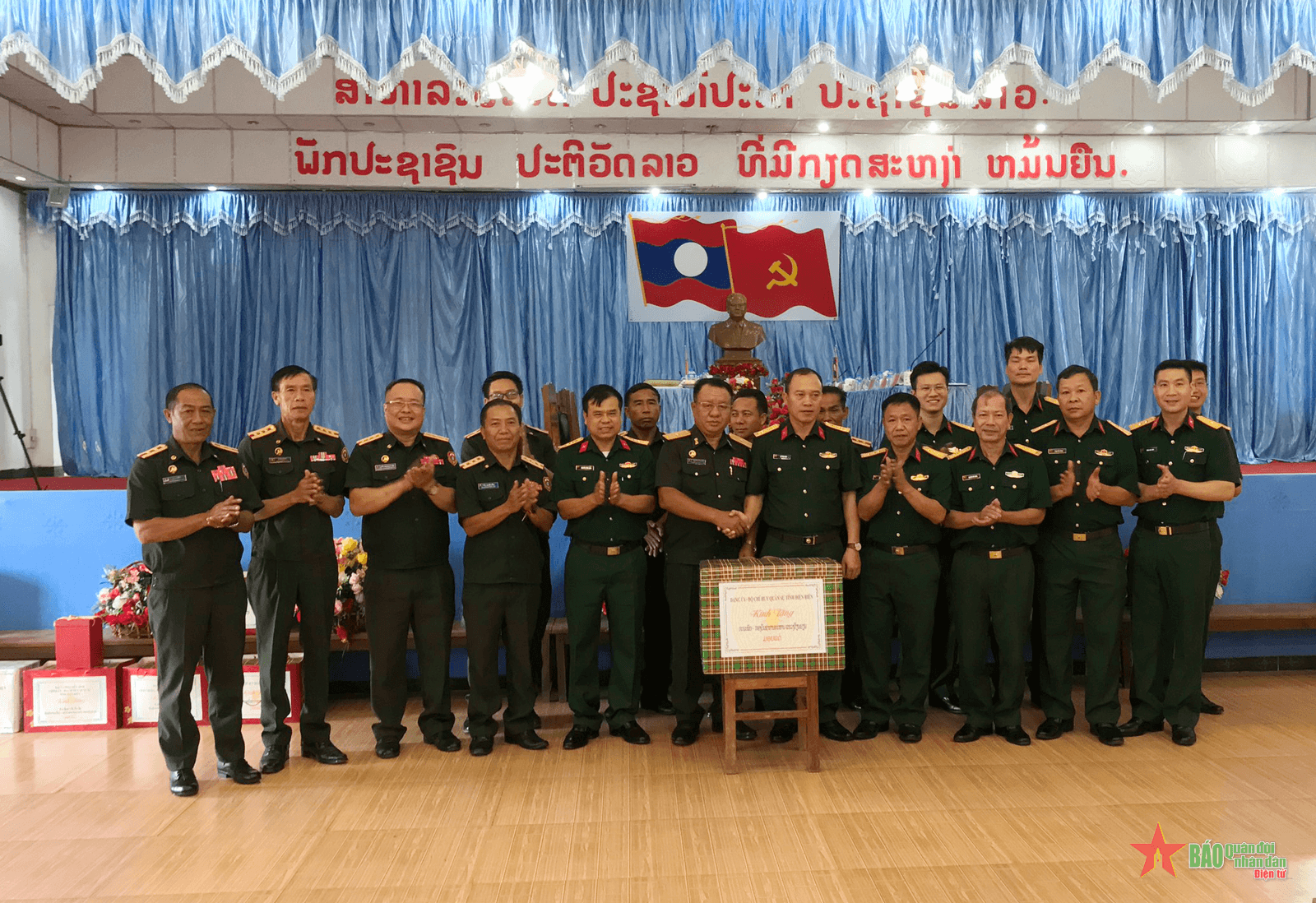 Tăng cường trao đổi thông tin giữa Bộ CHQS tỉnh Điện Biên với Bộ CHQS tỉnh Phongsaly (Lào)