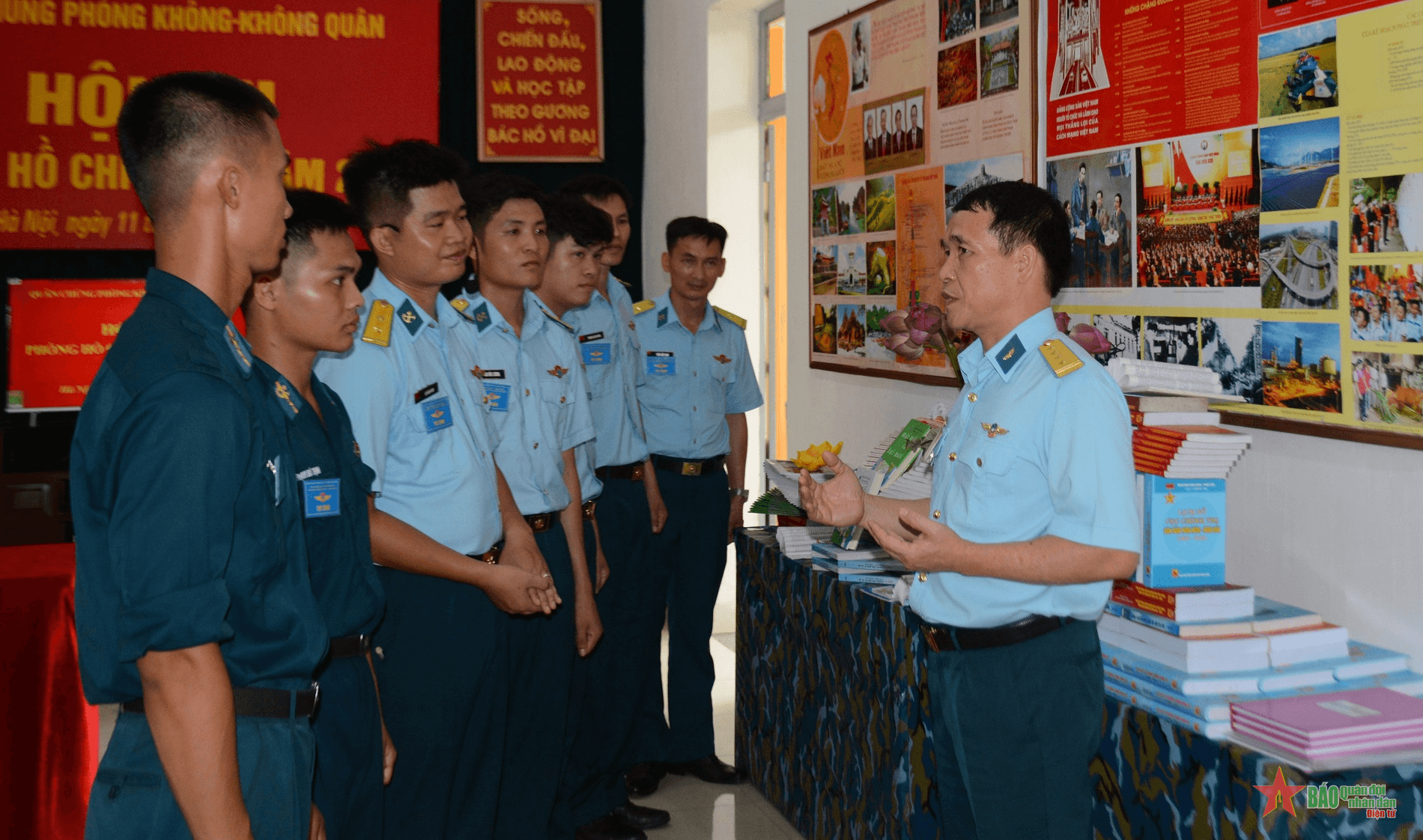 Lữ đoàn 28 duy trì có nền nếp, chất lượng hoạt động phòng Hồ Chí Minh