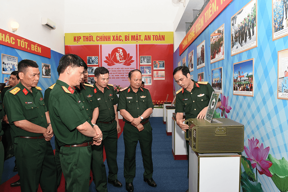 Thực hiện Cuộc vận động 50 ở Binh chủng Thông tin liên lạc: “Đòn bẩy” nâng cao chất lượng bảo đảm thông tin liên lạc