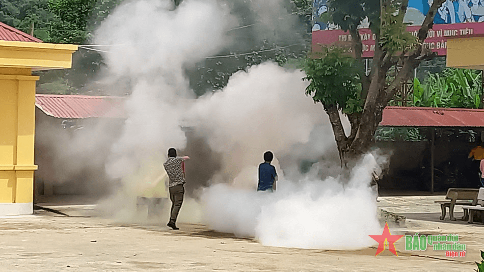 Xã Nà Tấu, TP Điện Biên Phủ (tỉnh Điện Biên) tổ chức diễn tập chiến đấu sát tình hình địa bàn