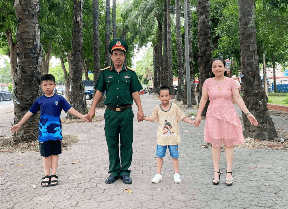 Đường đến hạnh phúc của các cặp vợ chồng trẻ