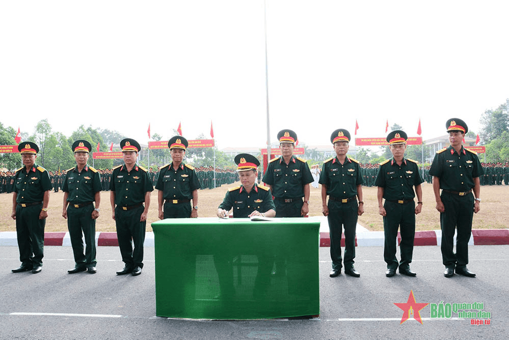 Khơi nguồn sức mạnh từ phong trào thi đua