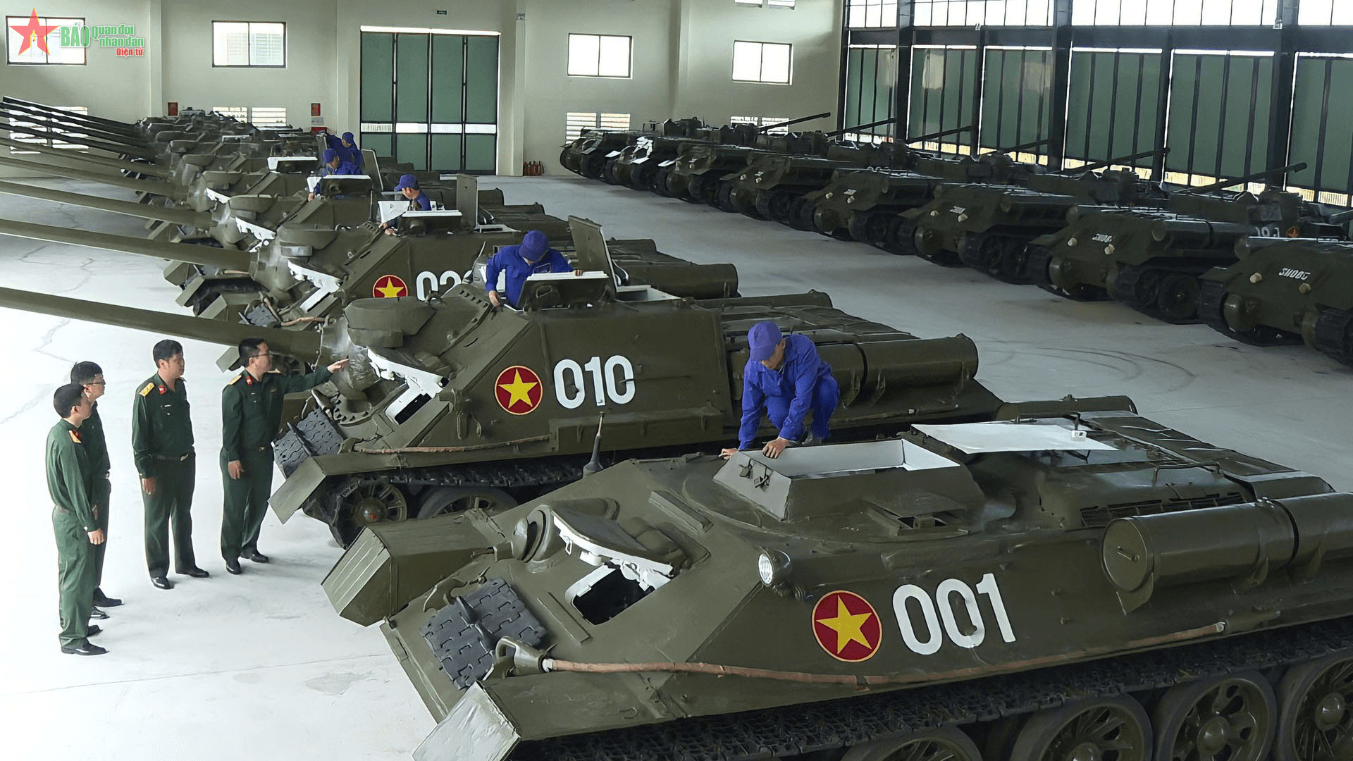 Xây dựng đơn vị, kho, trạm chính quy, mẫu mực, an toàn trong hành trình​ tiến lên hiện đại của ngành kỹ thuật Quân đội