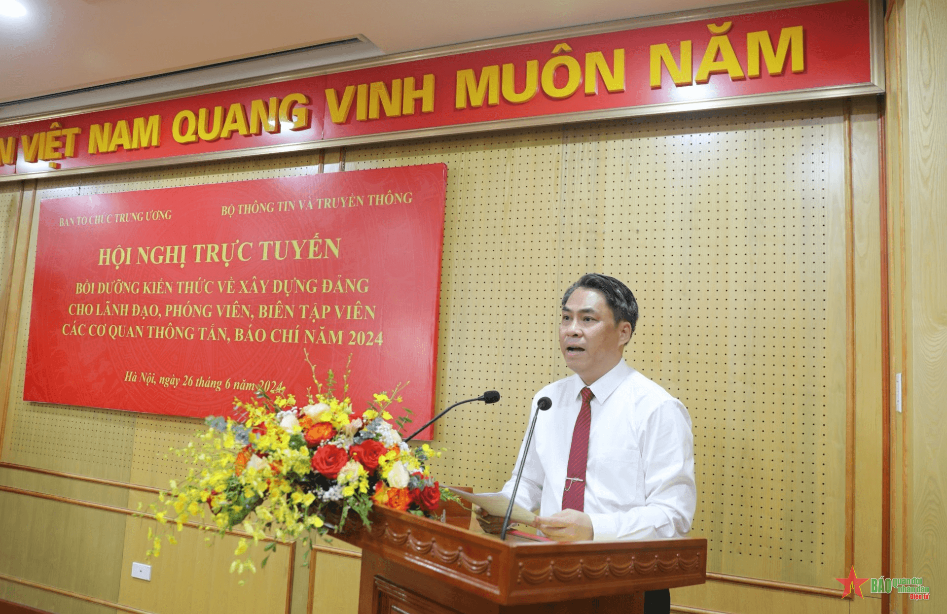 Bồi dưỡng kiến thức về xây dựng Đảng cho lãnh đạo, phóng viên các cơ quan báo chí