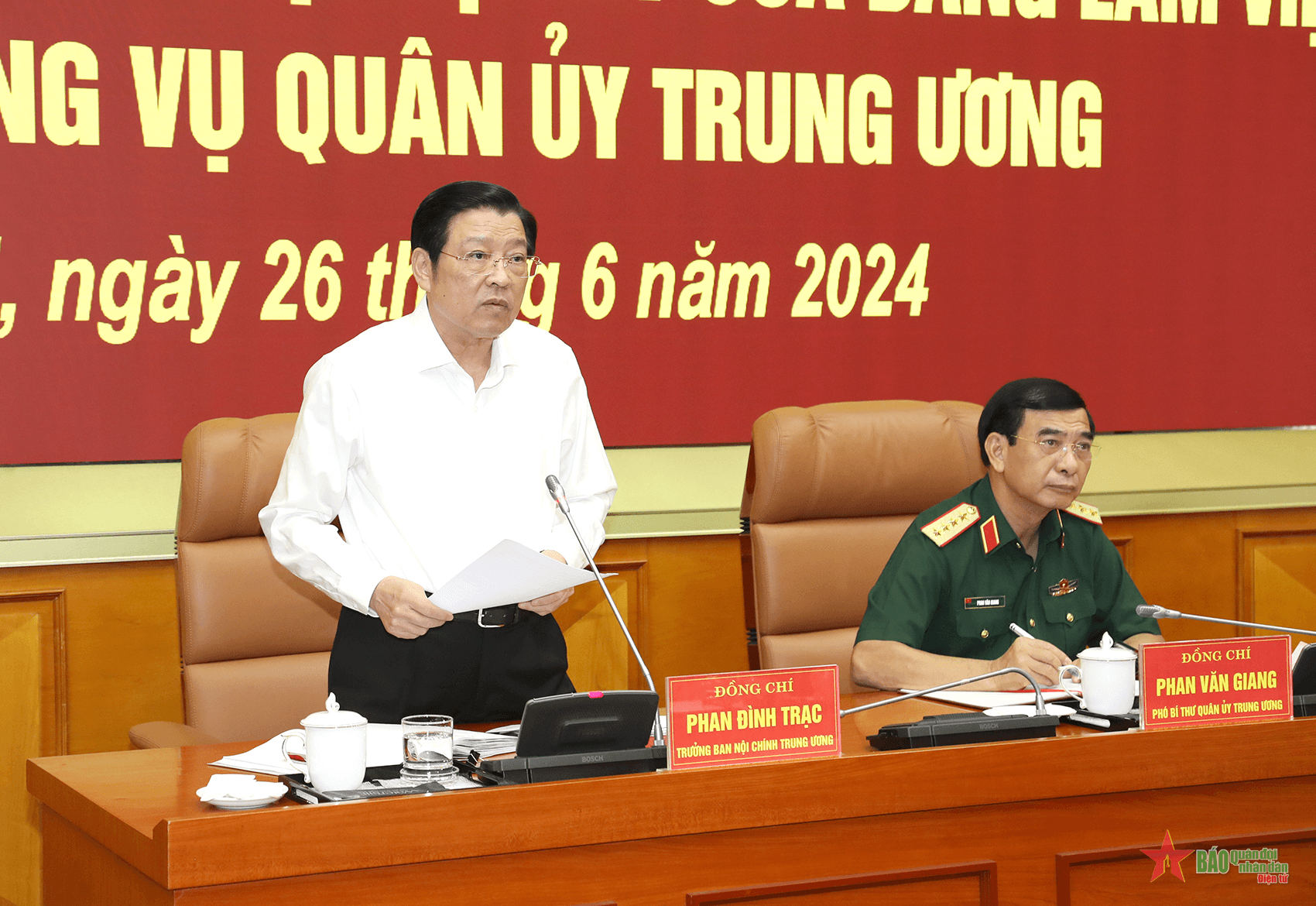 Đoàn khảo sát Tiểu ban Văn kiện, Tiểu ban Điều lệ Đảng Đại hội XIV của Đảng làm việc với Thường vụ Quân ủy Trung ương