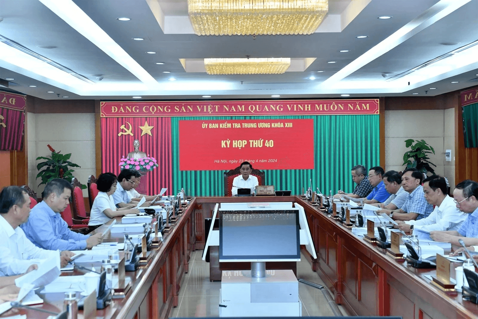 Vĩnh Phúc: Bổ nhiệm, điều chuyển và cho thôi chức hàng loạt cán bộ