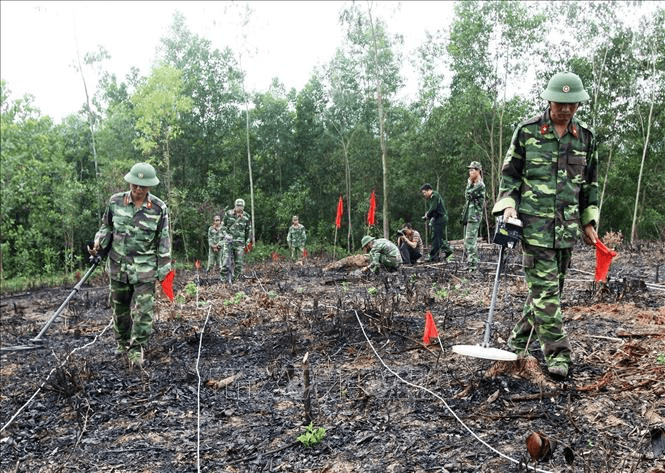 Việt Nam được tín nhiệm trong hoạt động giảm thiểu rủi ro từ bom mìn