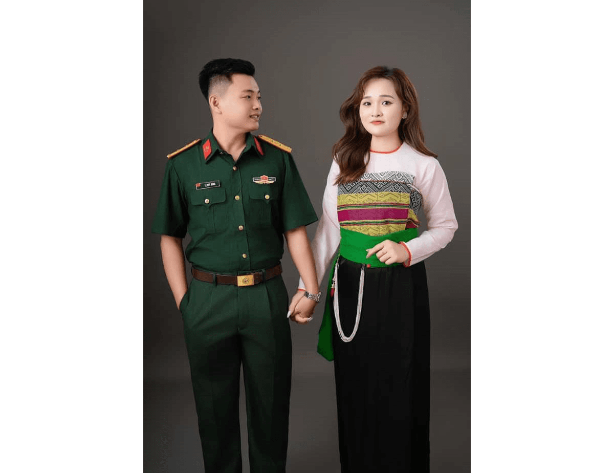 Cùng anh giữ lửa yêu thương