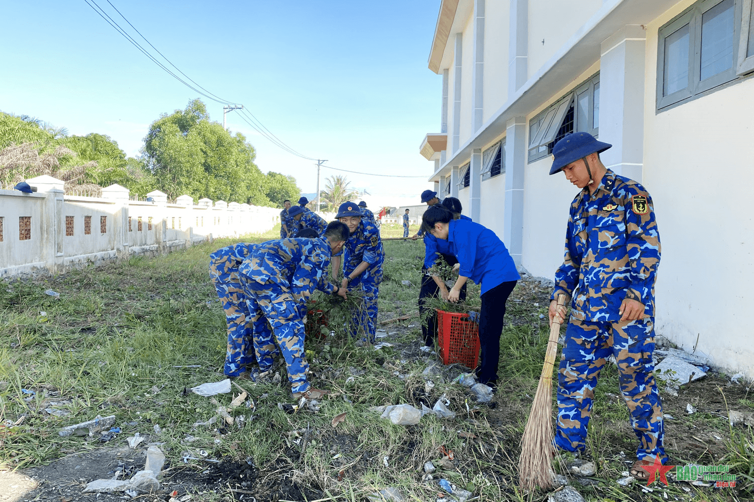Tuổi trẻ Lữ đoàn 101 xung kích trong chiến dịch hè tình nguyện