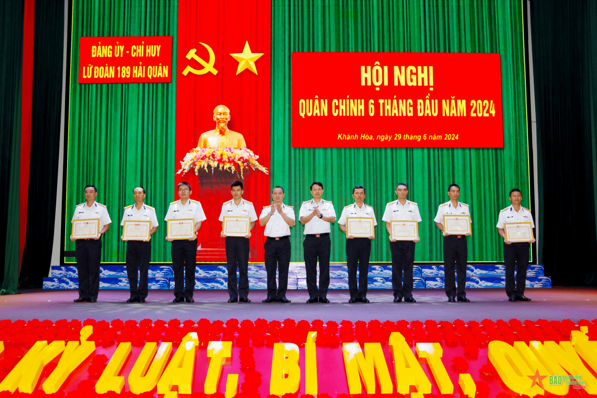 Lữ đoàn Tàu ngầm 189 huấn luyện giỏi, làm chủ các trang thiết bị mới