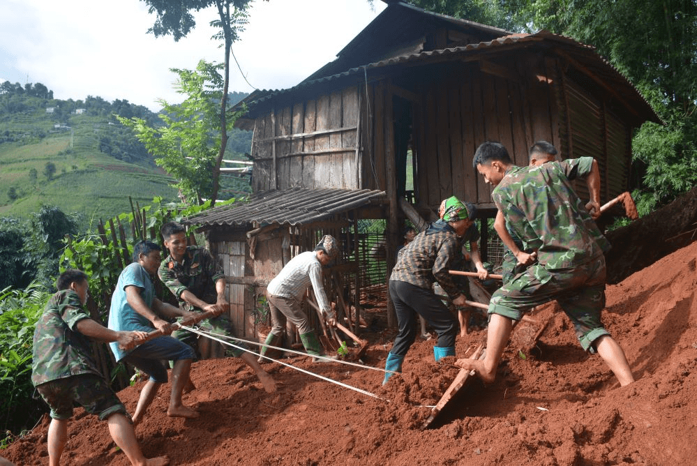 Quân khu 2 ứng phó hiệu quả với thiên tai, sự cố