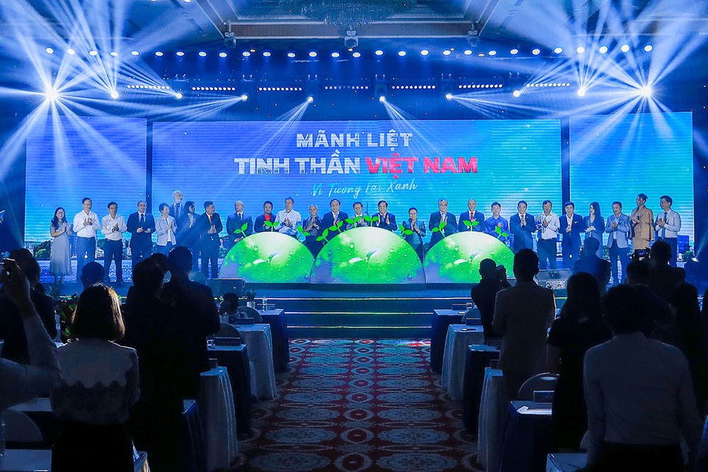 “Lời hiệu triệu của Vingroup đánh thức chúng ta chuyển từ Nâu sang Xanh”
