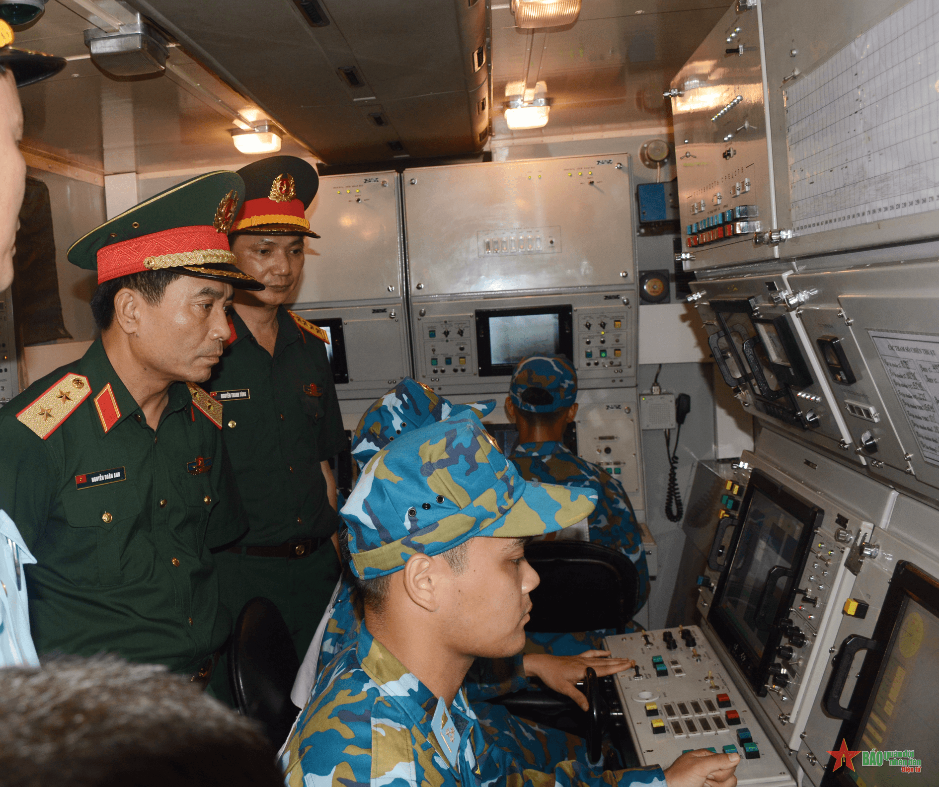Bộ Quốc phòng kiểm tra toàn diện Trung đoàn 250