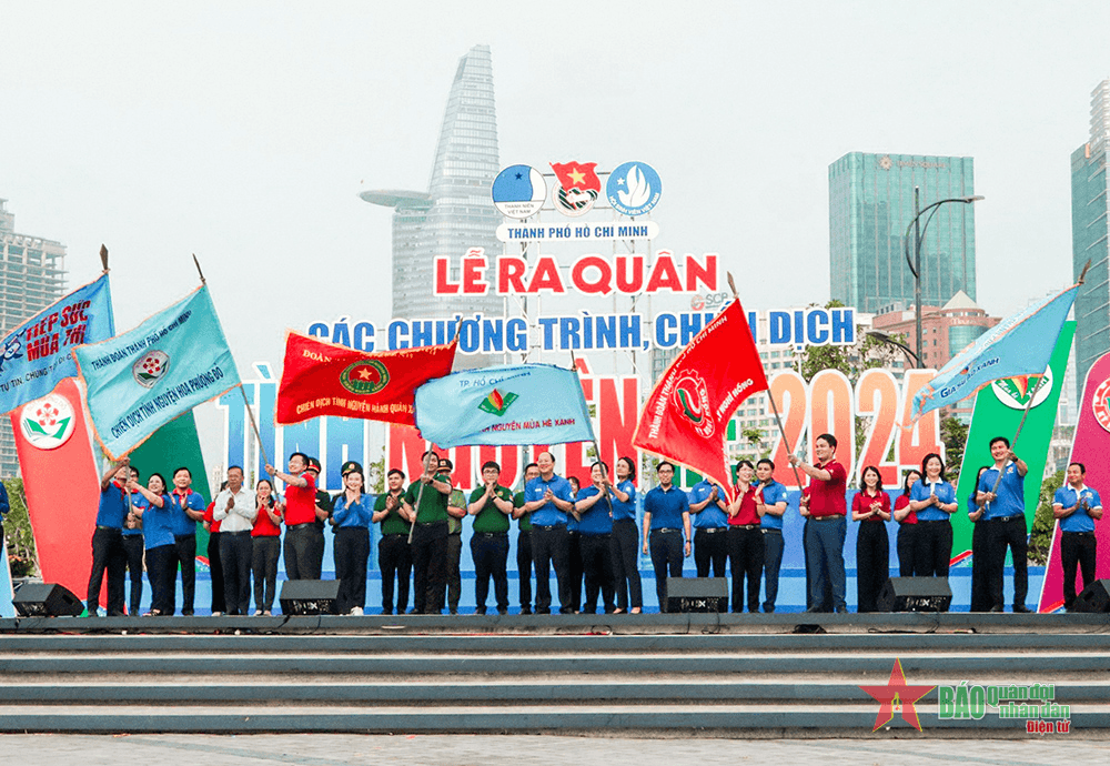 Sôi nổi những ngày hè tình nguyện