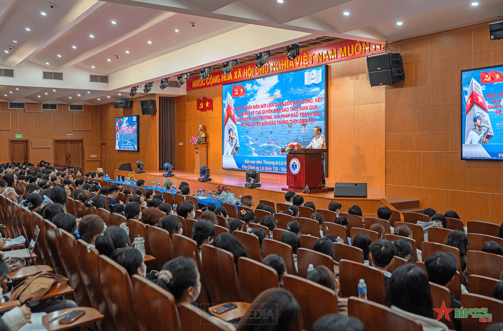 Lữ đoàn 125 tổ chức tuyên truyền biển, đảo tại TP Hồ Chí Minh