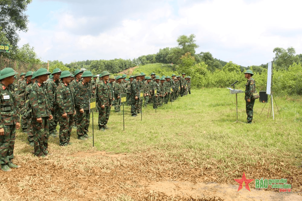 Lữ đoàn Công binh 575 thực hành diễn tập động viên năm 2024