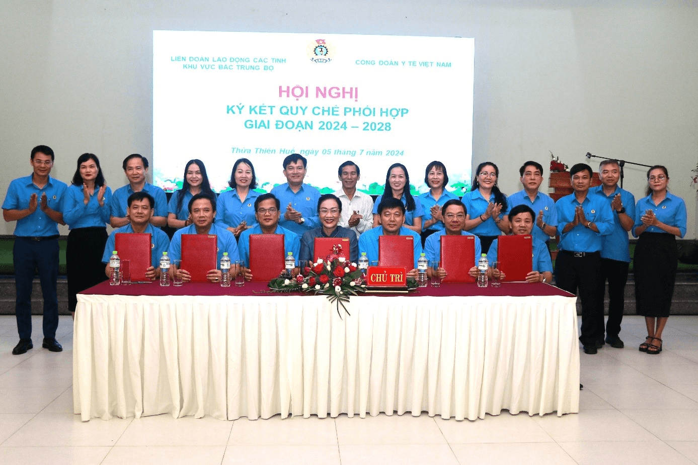 Ký kết quy chế phối hợp hoạt động với 6 Liên đoàn lao động tỉnh khu vực Bắc Trung Bộ