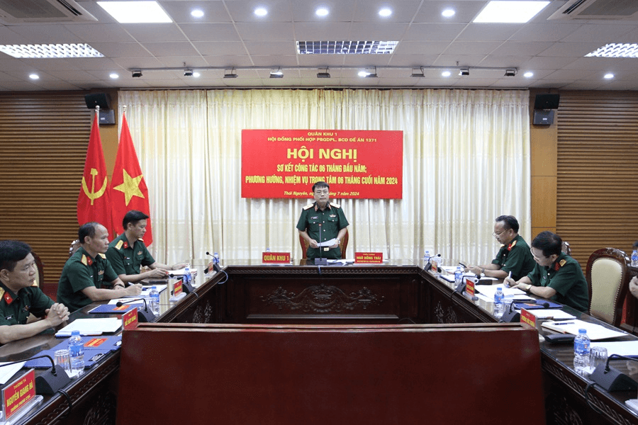 Quân khu 1 thực hiện tốt công tác tuyên truyền, phổ biến giáo dục pháp luật