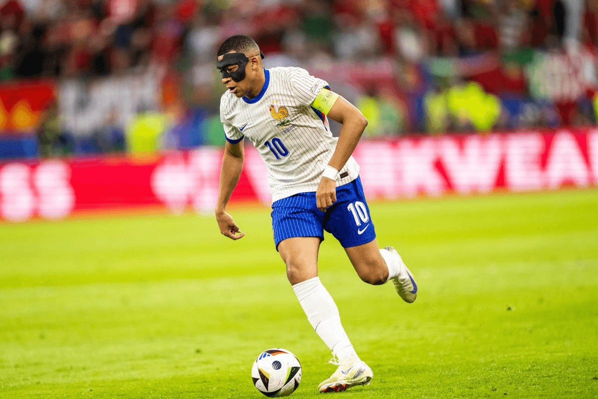 Euro 2024: Tỏa sáng với tốc độ 36,5 km/giờ, Kylian Mbappé là cầu thủ chạy nhanh nhất giải đấu