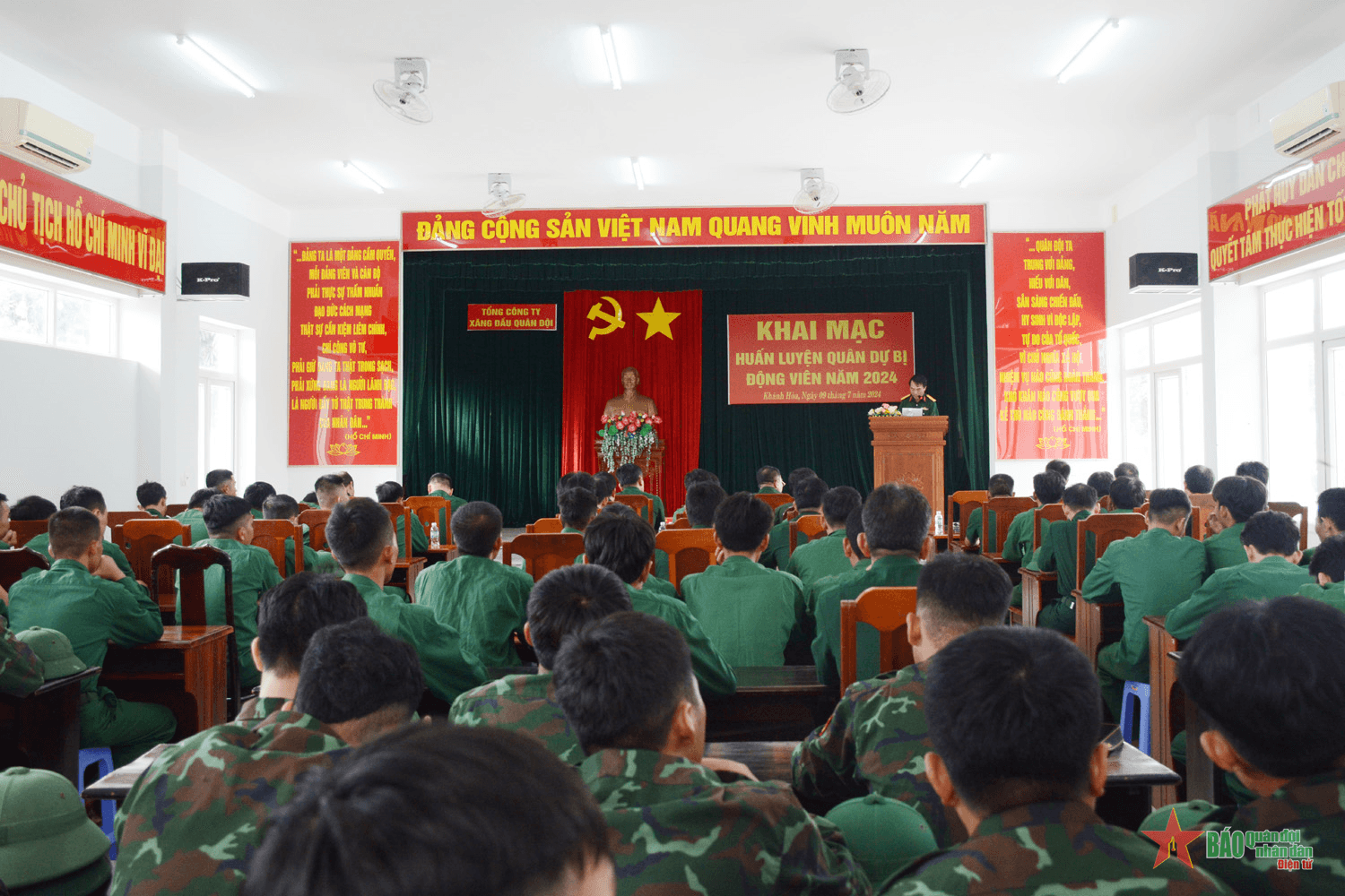 Công ty Xăng dầu Quân đội khu vực 3 khai mạc huấn luyện dự bị động viên
