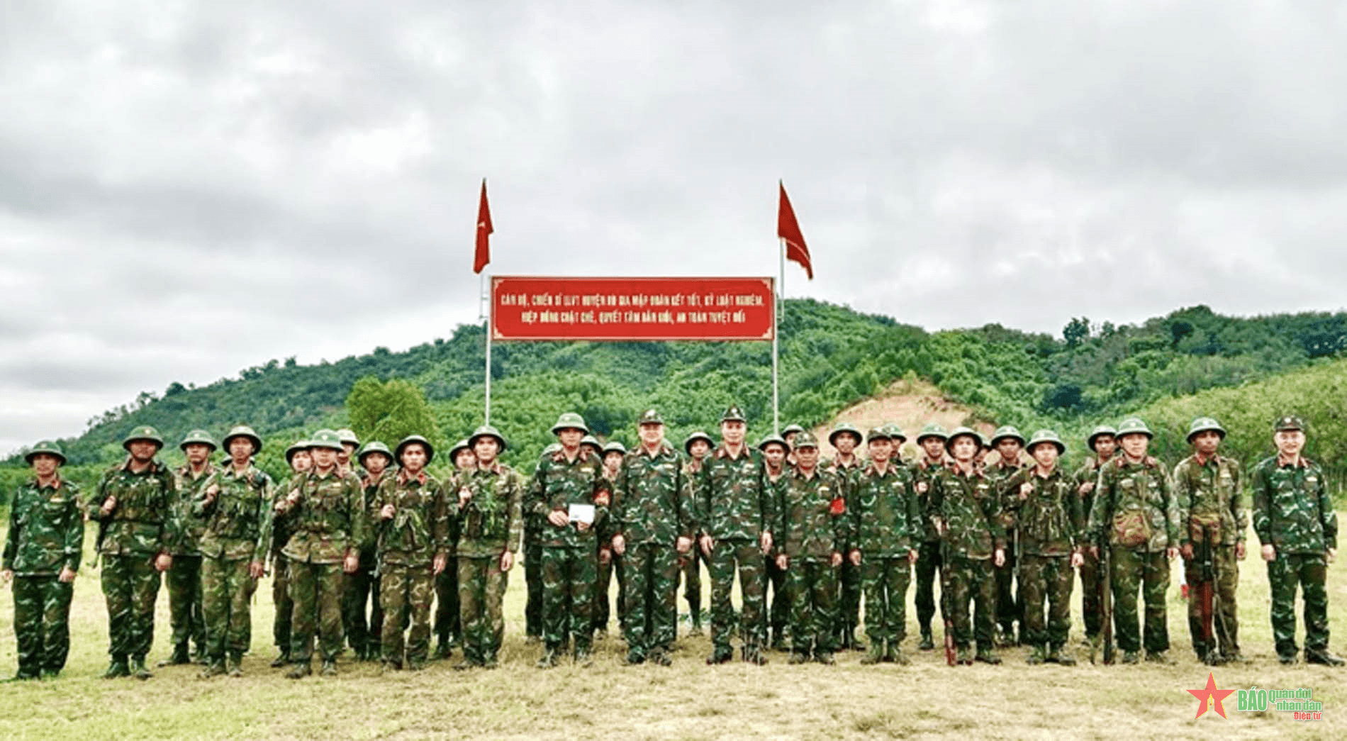 Bộ CHQS tỉnh Bình Phước diễn tập có bắn đạn thật cấp trung đội bộ binh