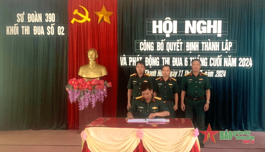 Sư đoàn 390 công bố quyết định thành lập khối thi đua số 2