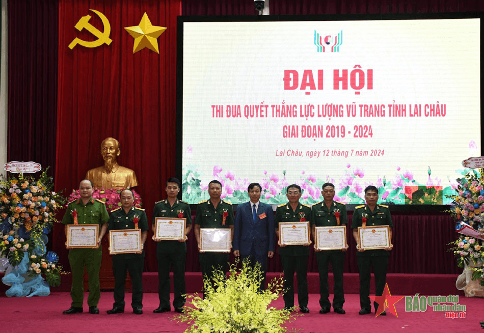 Lai Châu khen thưởng 52 tập thể, cá nhân điển hình tiên tiến