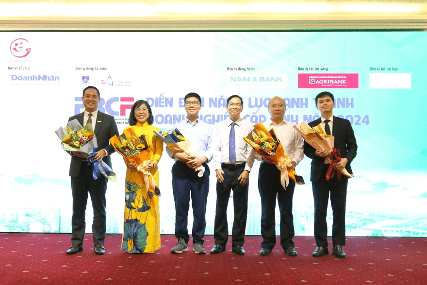 Agribank đồng hành cùng Diễn đàn năng lực cạnh tranh doanh nghiệp cấp tỉnh 2024