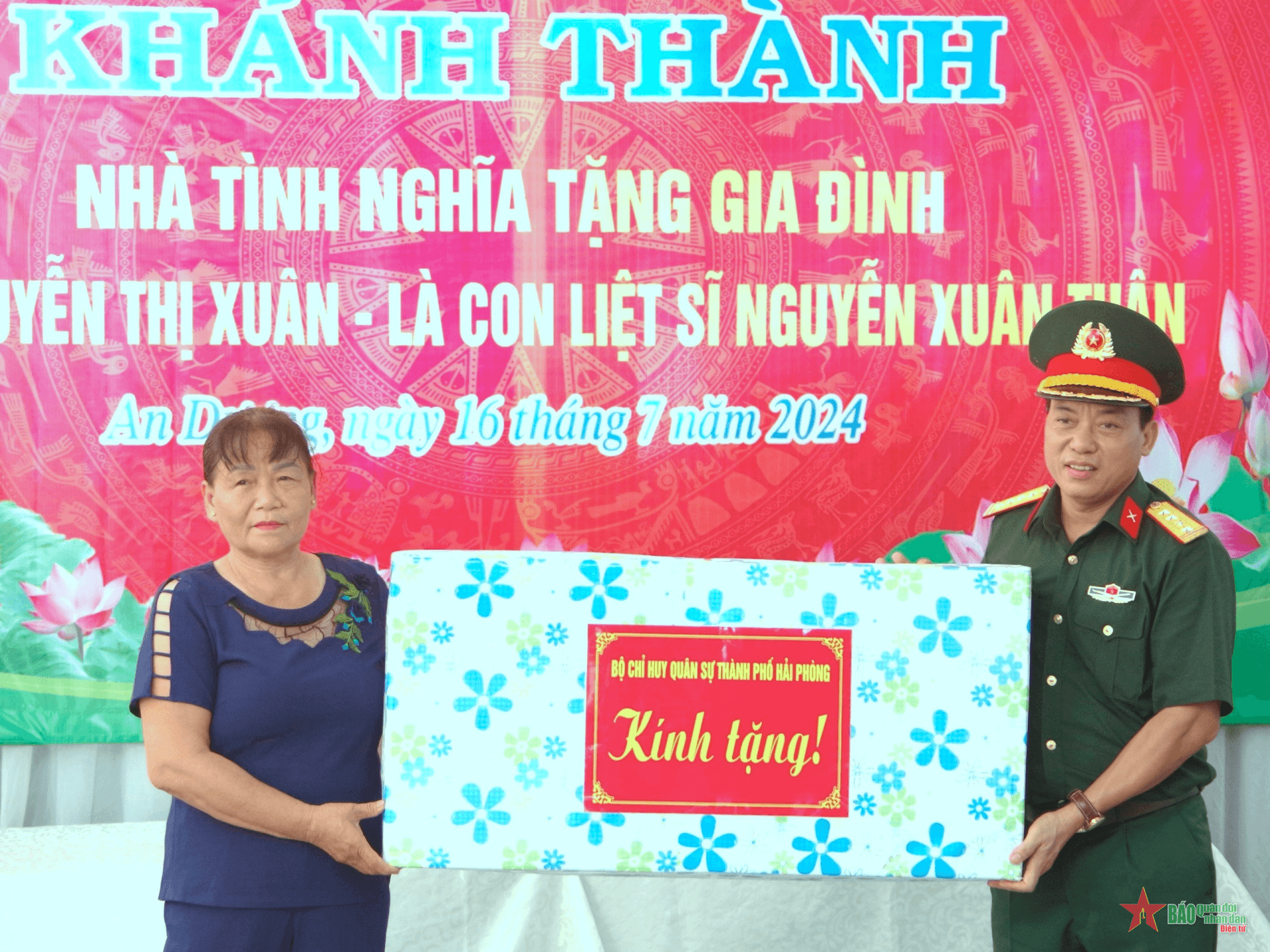 Quân khu 3 khánh thành Nhà tình nghĩa tặng gia đình liệt sĩ