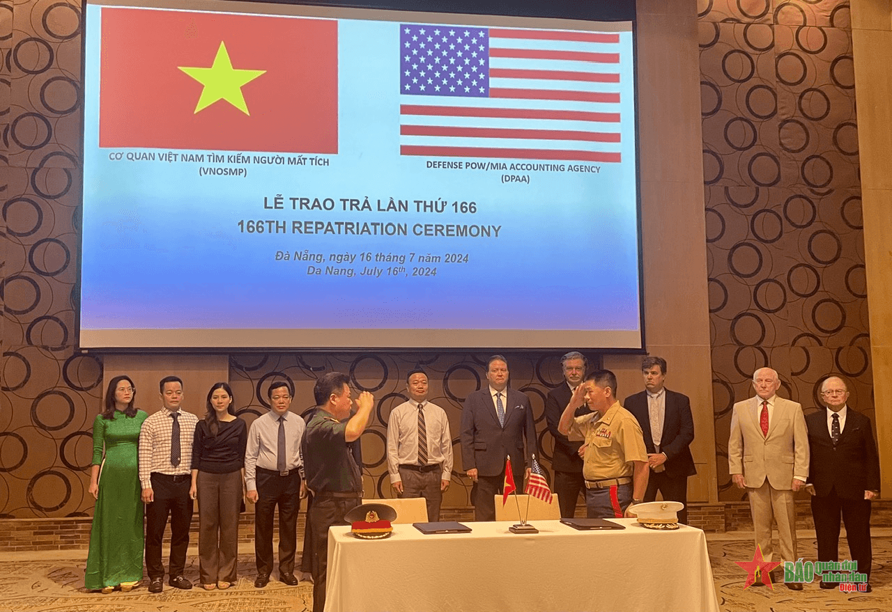Lễ trao trả hài cốt quân nhân Hoa Kỳ lần thứ 166