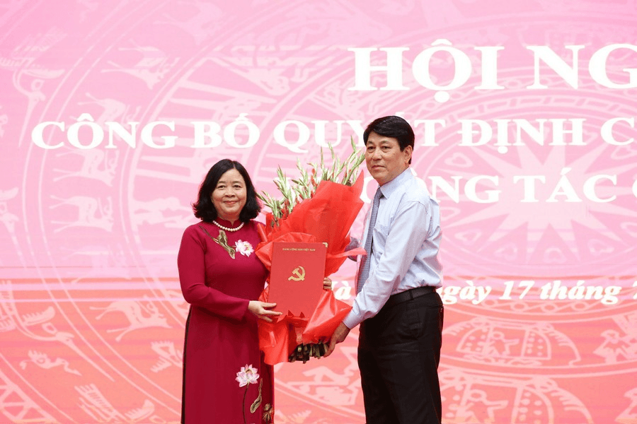 Đồng chí Bùi Thị Minh Hoài giữ chức vụ Bí thư Thành ủy Hà Nội
