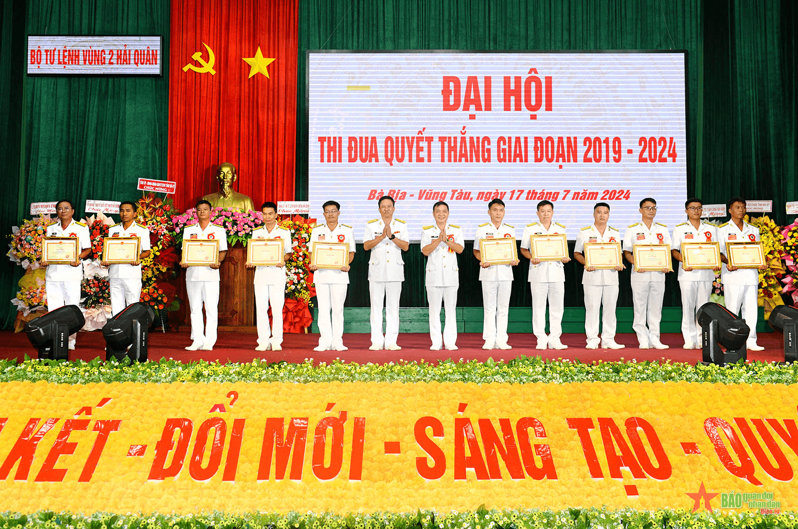 Vùng 2 Hải quân đoàn kết, thi đua hoàn thành xuất sắc mọi nhiệm vụ