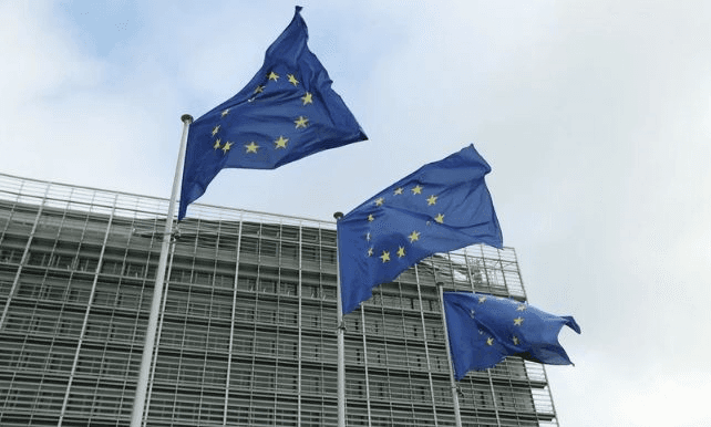 EU nhất trí giải ngân khoản hỗ trợ thường xuyên đầu tiên cho Ukraine