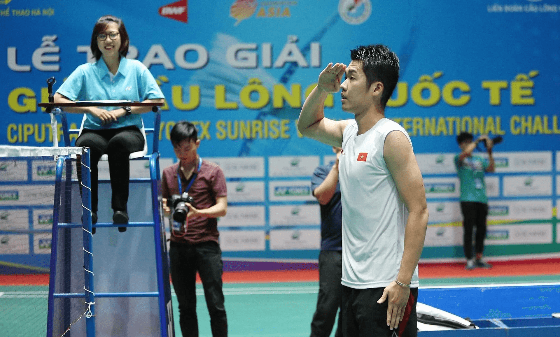 Ai cầm cờ cho Đoàn thể thao Việt Nam tại Olympic Paris 2024?