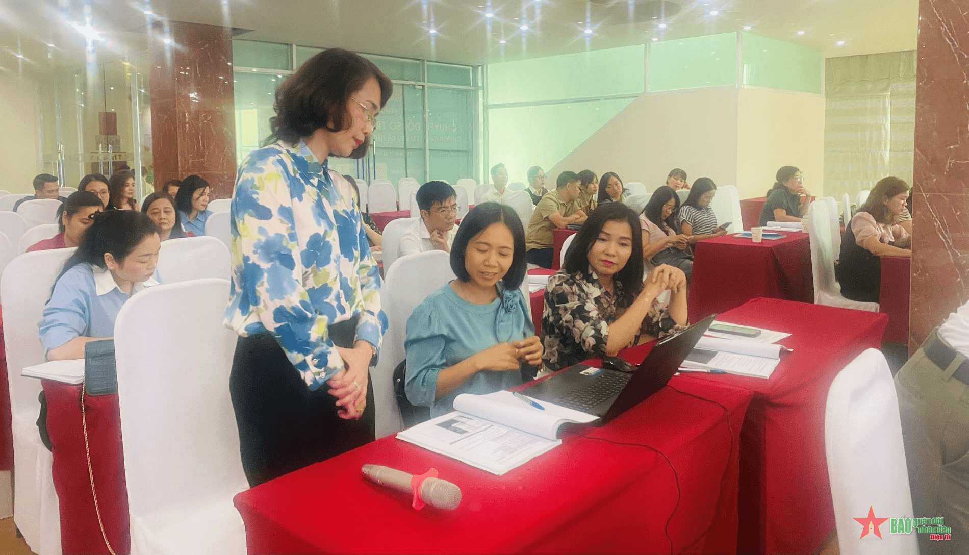 Tập huấn chuyển đổi số thư viện phục vụ người khuyết tật