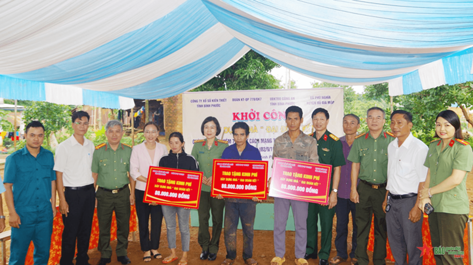 Khởi công xây dựng 3 căn nhà Đại đoàn kết tặng đồng bào dân tộc thiểu số